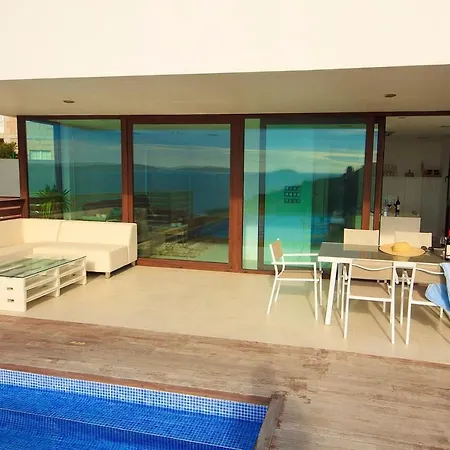 Villa Villa De Diseno Con Impresionantes Vistas Al Mar